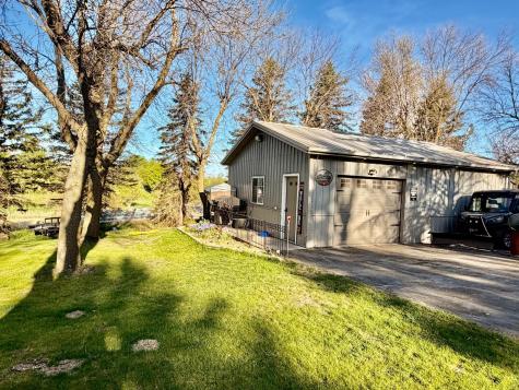 32185 290th Street Worthington MN 56187
