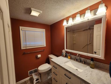 1814 Brookside Circle Albert Lea MN 56007