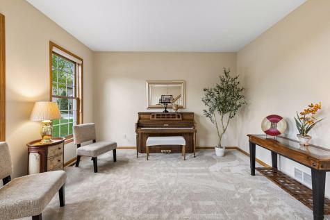 3865 N Ridge Drive Eagan MN 55123