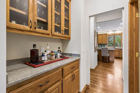 3865 N Ridge Drive Eagan MN 55123