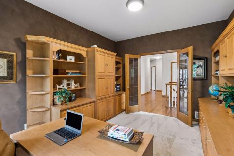 3865 N Ridge Drive Eagan MN 55123