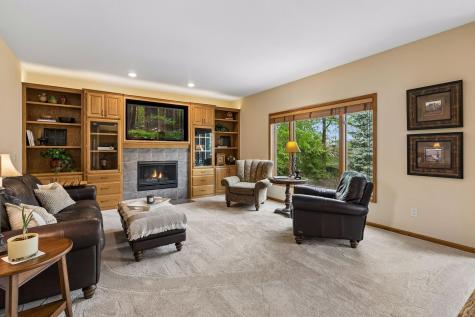 3865 N Ridge Drive Eagan MN 55123