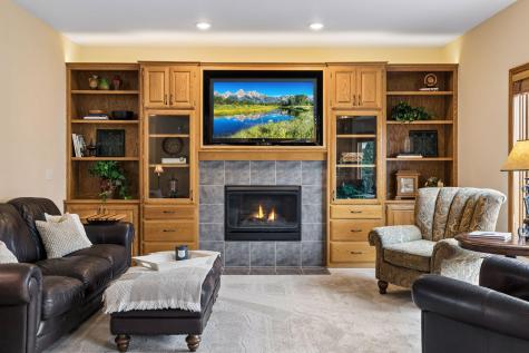 3865 N Ridge Drive Eagan MN 55123