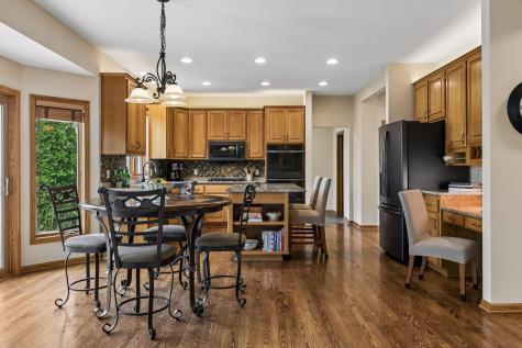 3865 N Ridge Drive Eagan MN 55123