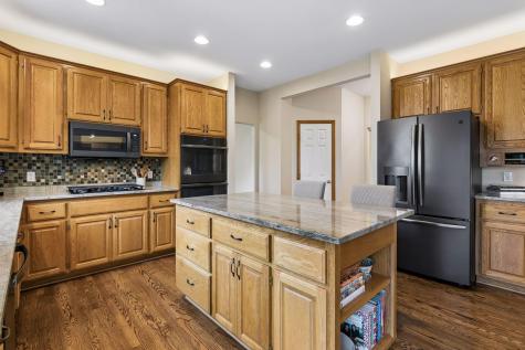 3865 N Ridge Drive Eagan MN 55123
