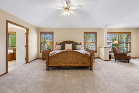 3865 N Ridge Drive Eagan MN 55123