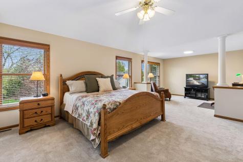 3865 N Ridge Drive Eagan MN 55123