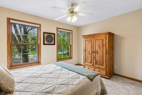 3865 N Ridge Drive Eagan MN 55123