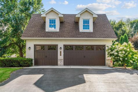 3865 N Ridge Drive Eagan MN 55123