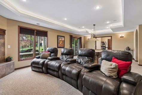 3865 N Ridge Drive Eagan MN 55123