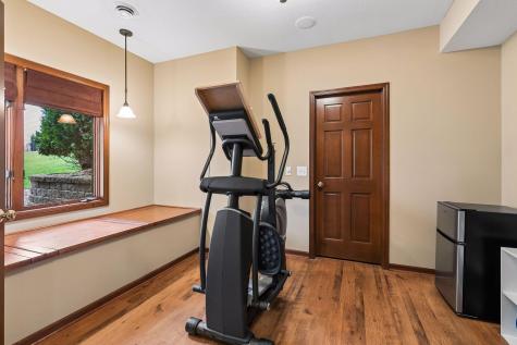 3865 N Ridge Drive Eagan MN 55123