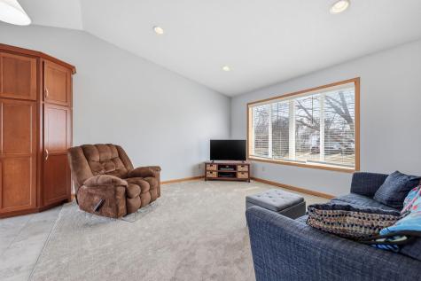 187 Bluestem Avenue Shakopee MN 55379