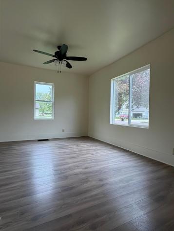 506 E Mondale Street Elmore MN 56027
