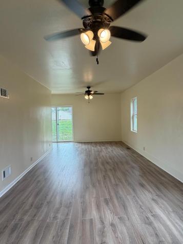 506 E Mondale Street Elmore MN 56027