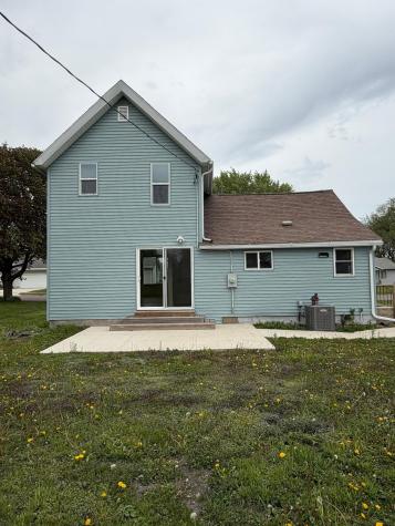 506 E Mondale Street Elmore MN 56027