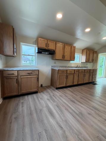 506 E Mondale Street Elmore MN 56027