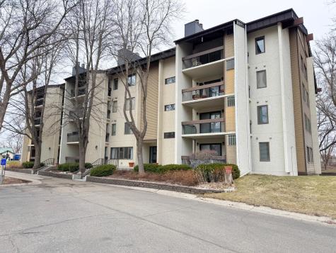 200 Willow Court Fergus Falls MN 56537