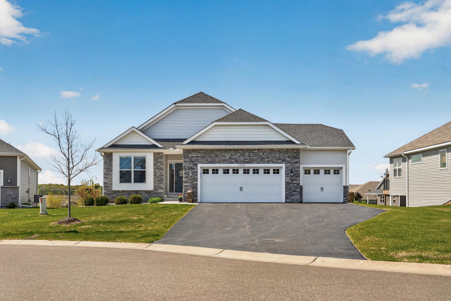 19585 115th Avenue N Maple Grove MN 55311