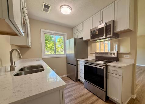 75 5th Street NW Elk River MN 55330