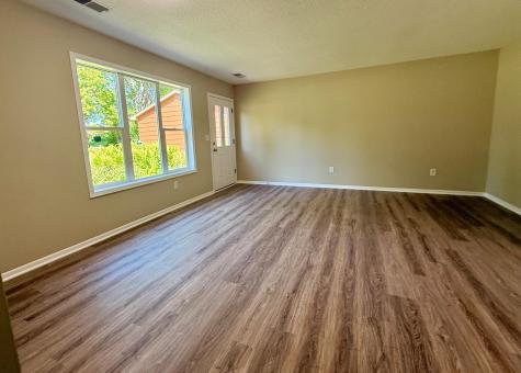 75 5th Street NW Elk River MN 55330