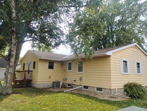731 3rd Avenue NE Sleepy Eye MN 56085