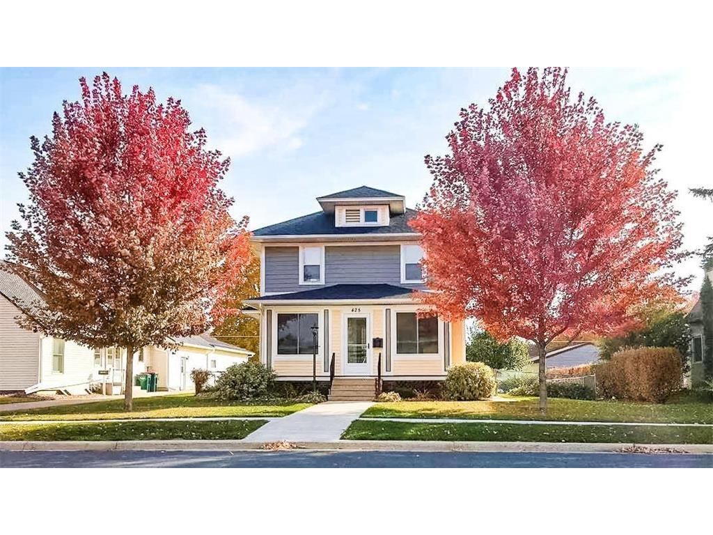 425 Saint Charles Avenue Saint Charles MN 55972