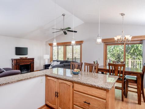 1372 Granite Lane N Oakdale MN 55128