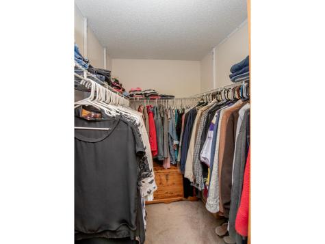 1372 Granite Lane N Oakdale MN 55128