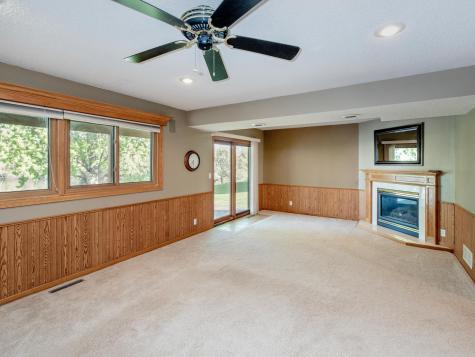 1372 Granite Lane N Oakdale MN 55128