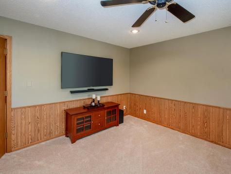 1372 Granite Lane N Oakdale MN 55128