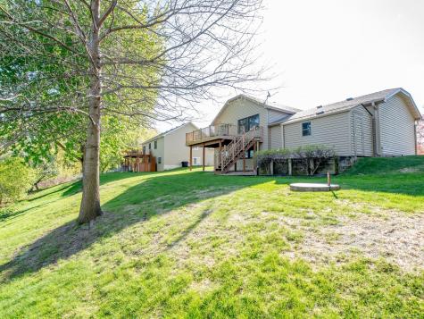 1372 Granite Lane N Oakdale MN 55128