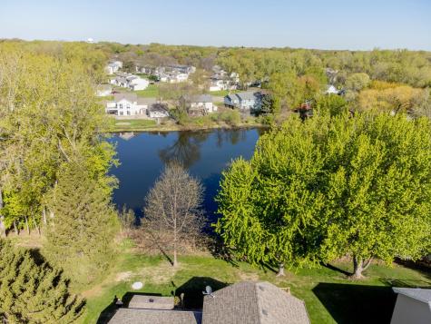 1372 Granite Lane N Oakdale MN 55128