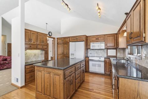 3151 Bent Tree Hills Drive New Brighton MN 55112