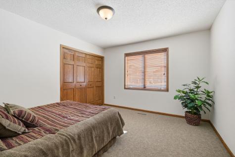3151 Bent Tree Hills Drive New Brighton MN 55112