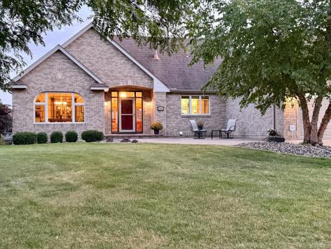 3151 Bent Tree Hills Drive New Brighton MN 55112