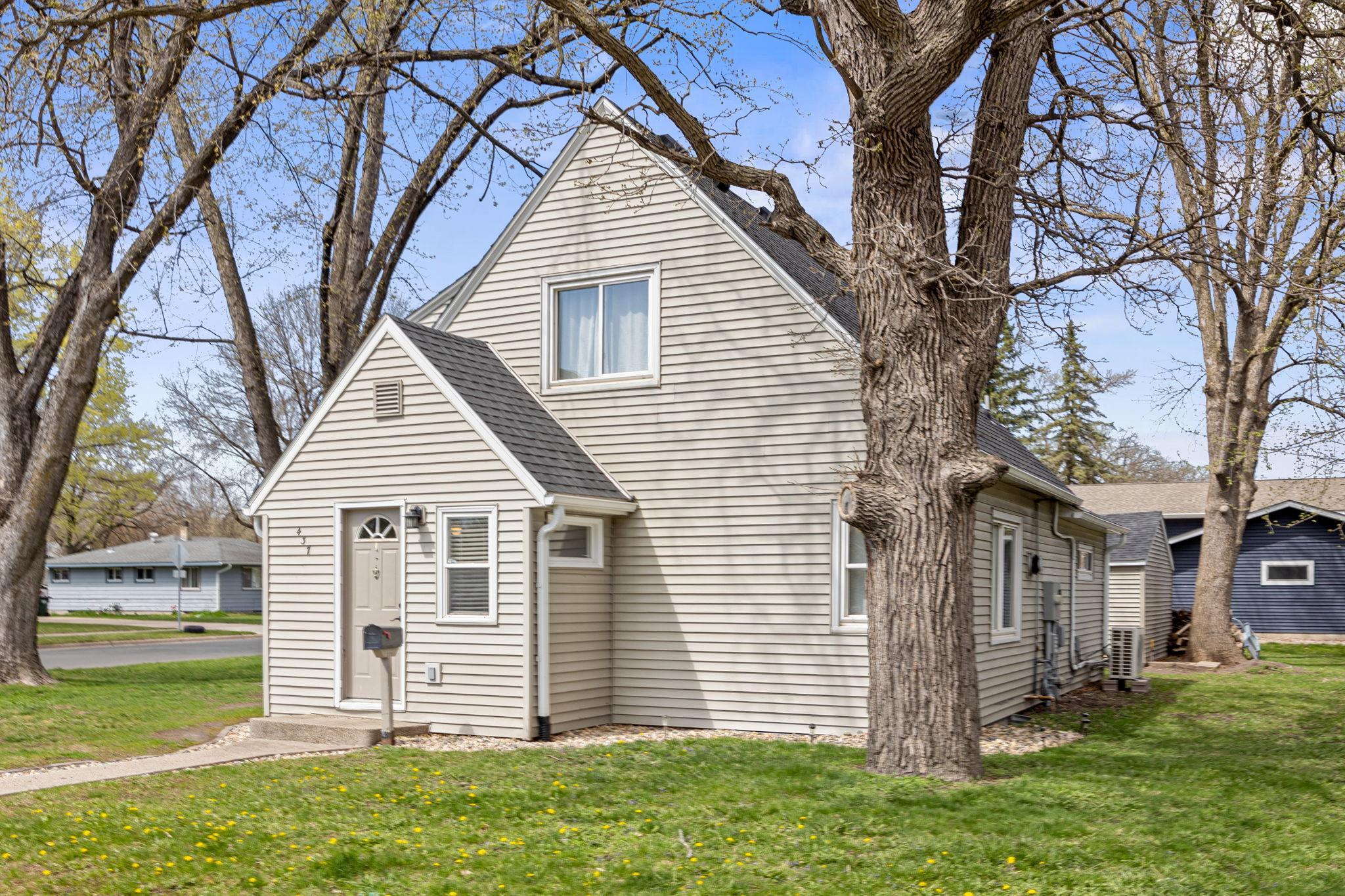 437 Linden Avenue SW Hutchinson MN 55350