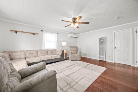437 Linden Avenue SW Hutchinson MN 55350