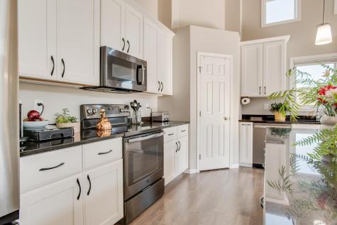 3255 10th Street N Fargo ND 58102