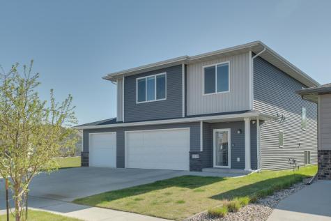 3255 10th Street N Fargo ND 58102