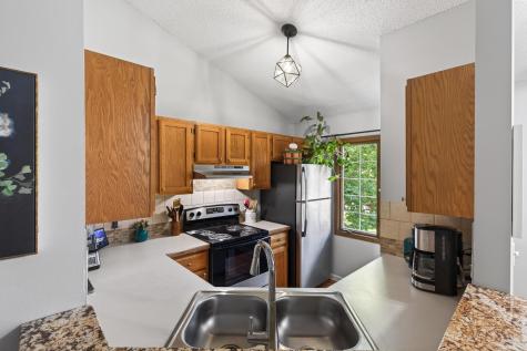 1063 Duckwood Drive Eagan MN 55123