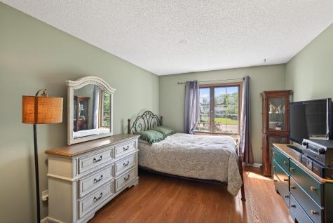 1063 Duckwood Drive Eagan MN 55123