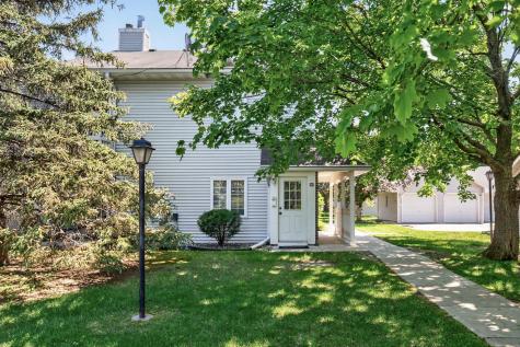 1063 Duckwood Drive Eagan MN 55123