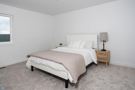 8907 Cottonwood Boulevard Horace ND 58047