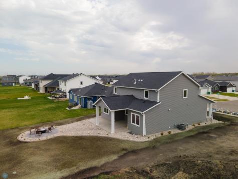 8907 Cottonwood Boulevard Horace ND 58047