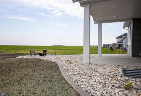 8907 Cottonwood Boulevard Horace ND 58047