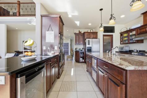 3413 50th Street N Reiles Acres ND 58102