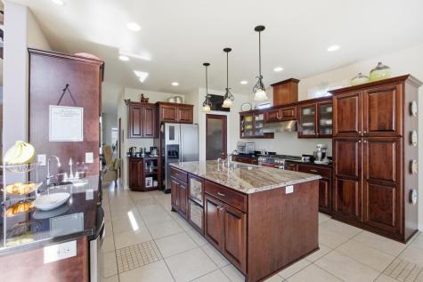 3413 50th Street N Reiles Acres ND 58102