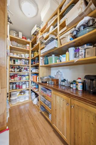 3413 50th Street N Reiles Acres ND 58102