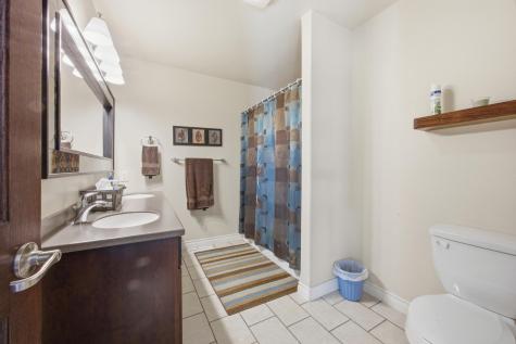 3413 50th Street N Reiles Acres ND 58102