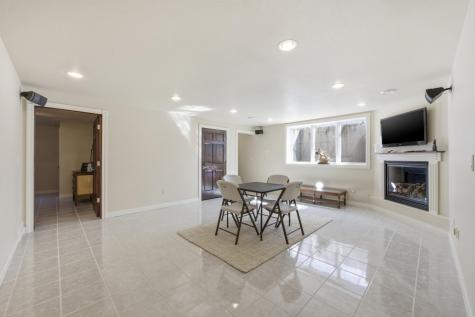 3413 50th Street N Reiles Acres ND 58102